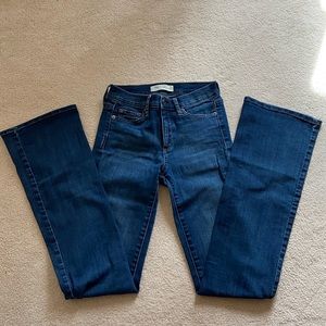 Gap Perfect Boot Cut Jeans Dark Wash